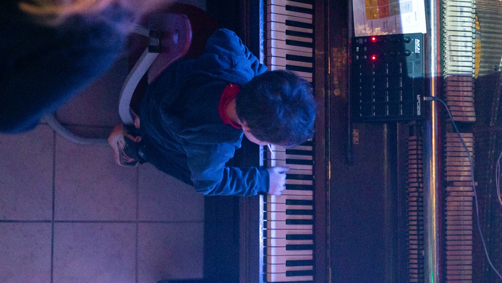 Rezonanse, audiovisual performance